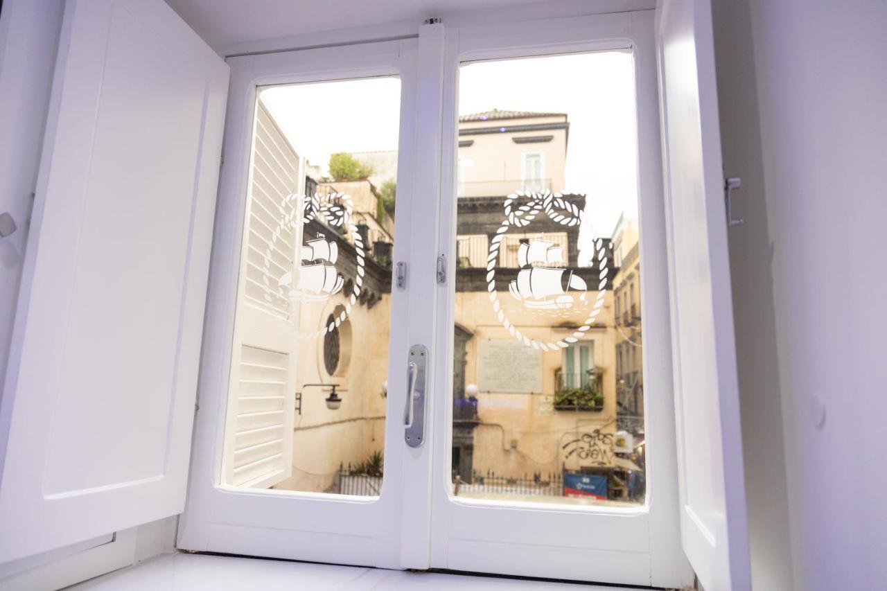 A Fenestrella E San Gregorio Armeno Apartment Naples Exterior photo