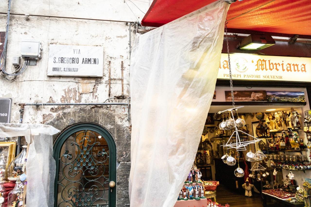 A Fenestrella E San Gregorio Armeno Apartment Naples Exterior photo